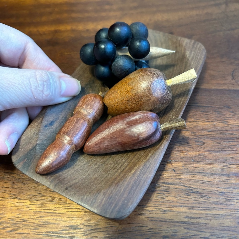 MCM plate and miniature fruit and veggies decor